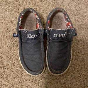 Hey Dudes size 7
